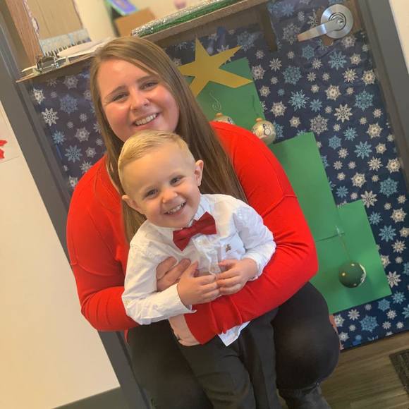 Meet your Posher, Ariel - Picture 1 of 1